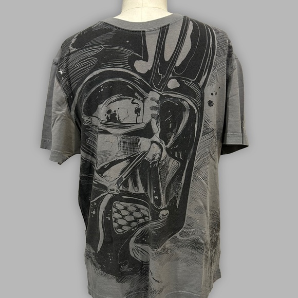 Marc Ecko Cut & Sew Star Wars Vintage Tee Medium - Picture 2 of 4